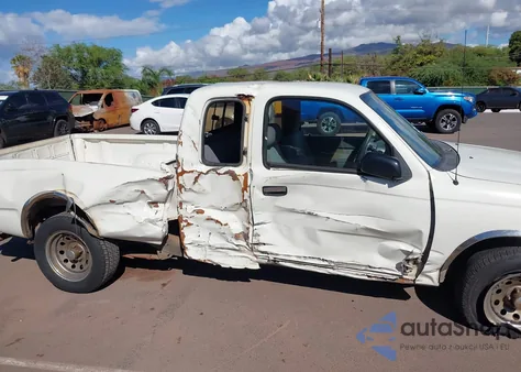 1998 Toyota Tacoma z USA, uszkodzony, nr VIN 4TAVL52N9WZ167802